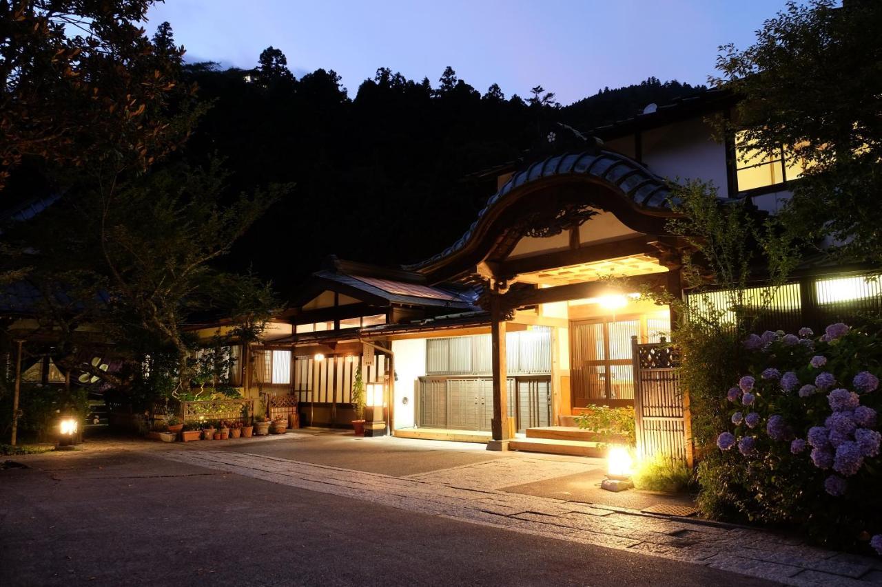 Temple Lodging Shukubo Kakurinbo Minobu Екстер'єр фото